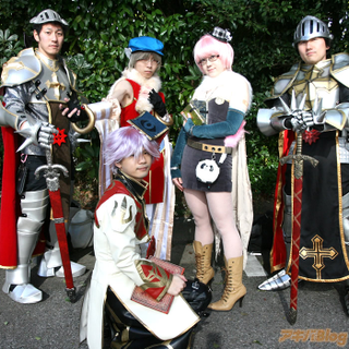 Illustration for article titled Cosplay This Winter, So Amazing, So-So, And So Frightening